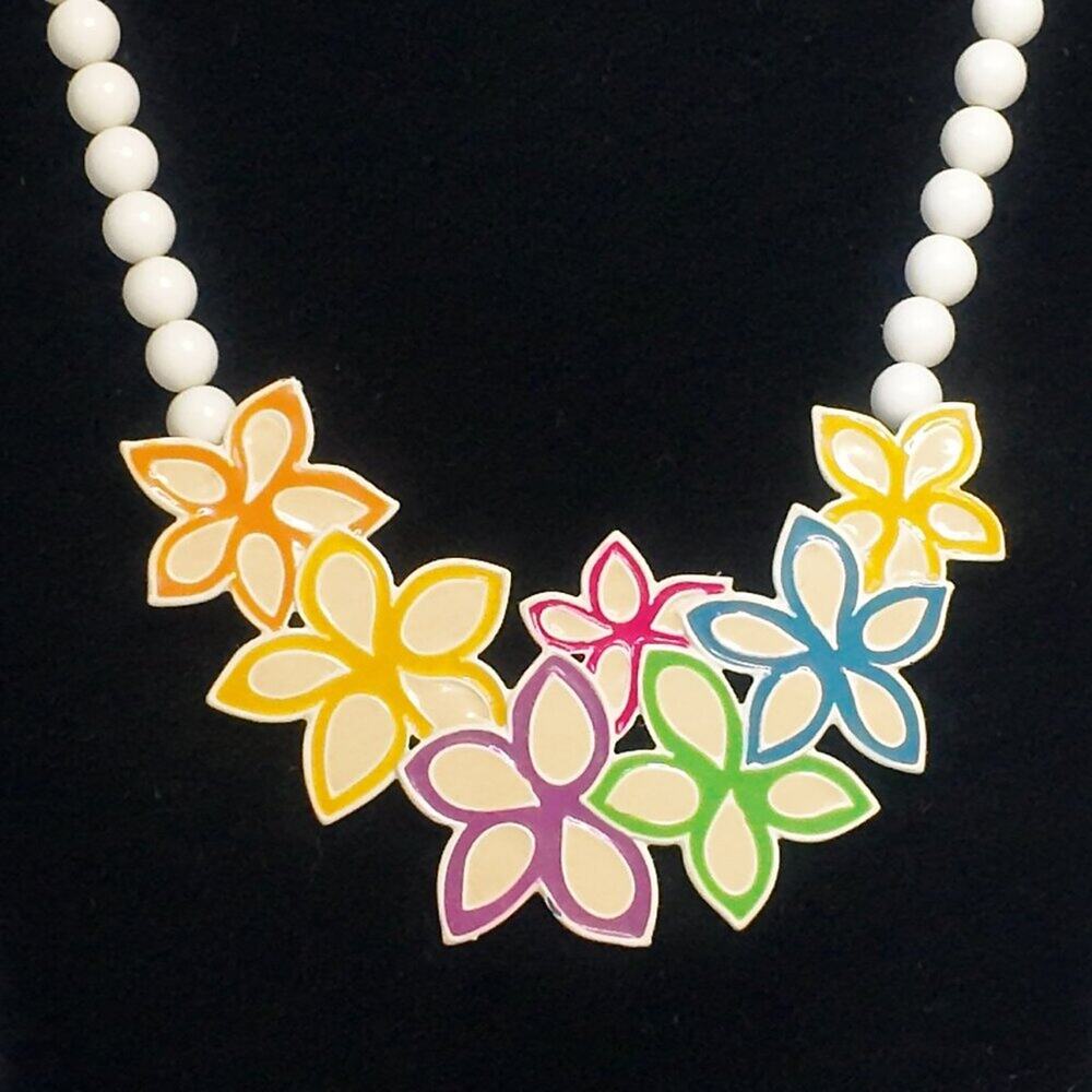 Vintage 80s Chunky White Bead Necklace Floral Pastel Statement Maximalist Retro - Picture 2 of 7